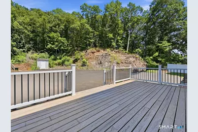 94 Barnes Avenue, New Haven, CT 06511 - Photo 22