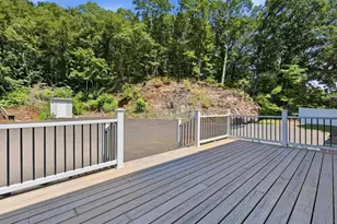 94 Barnes Ave, New Haven, CT 06511 - Photo 22