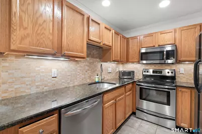175 South End Road #F37, East Haven, CT 06512 - Photo 10