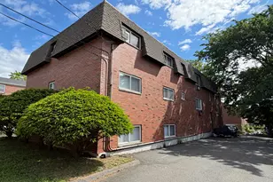 385 High St, New Britain, CT 06051 - Photo 1