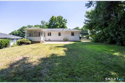 32 Kaynor Drive, Waterbury, CT 06708 - Photo 10