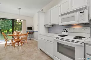 1003 Heritage Vlg, Southbury, CT 06488 - Photo 14