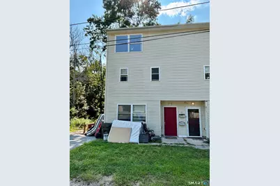 10 Hillcrest Street #A, Norwich, CT 06360 - Photo 2