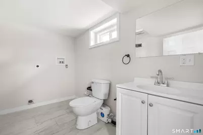 251 North Hoadley Street, Naugatuck, CT 06770 - Photo 18
