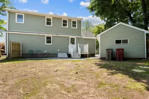 251 N Hoadley St, Naugatuck, CT 06770 - Photo 20