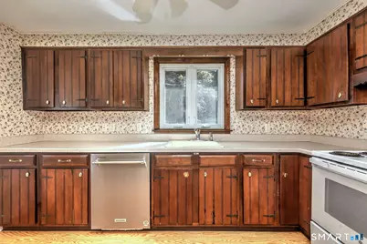 599 Buckingham Avenue, Milford, CT 06460 - Photo 14
