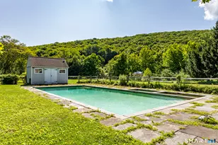 373 Lake Rd, Warren, CT 06777 - Photo 20