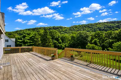 31 Cliffside Drive, Wallingford, CT 06492 - Photo 6