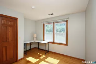 31 Cliffside Dr, Wallingford, CT 06492 - Photo 36