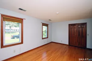 31 Cliffside Dr, Wallingford, CT 06492 - Photo 38
