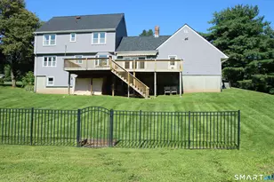 31 Cliffside Dr, Wallingford, CT 06492 - Photo 6