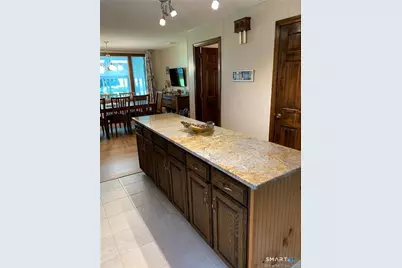 11 Miami Avenue, Old Lyme, CT 06371 - Photo 6