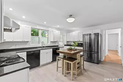2 Old Field Road, West Hartford, CT 06117 - Photo 14