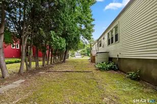 2 Old Field Rd, West Hartford, CT 06117 - Photo 30