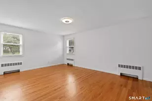 2 Old Field Rd, West Hartford, CT 06117 - Photo 20