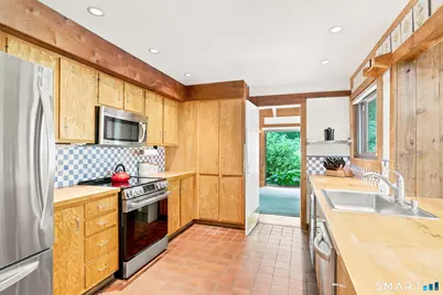 11 Fire Hill Lane, Redding, CT 06896 - Photo 20
