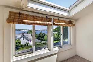 415 Pequot Ave, New London, CT 06320 - Photo 36
