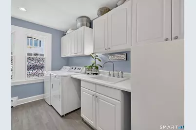 415 Pequot Avenue, New London, CT 06320 - Photo 20