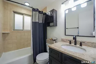 30 Happy Hollow Cir, Stratford, CT 06614 - Photo 12