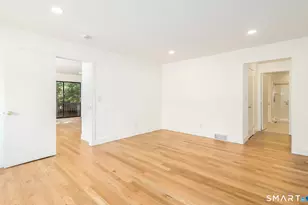 632a Old Knife Ln, Stratford, CT 06614 - Photo 18