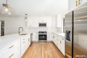 632a Old Knife Ln, Stratford, CT 06614 - Photo 14