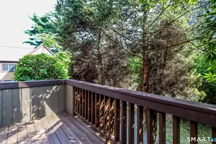 632a Old Knife Ln, Stratford, CT 06614 - Photo 6