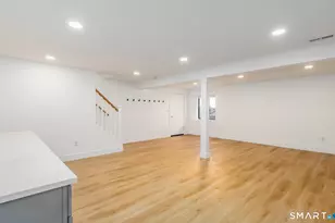 632a Old Knife Ln, Stratford, CT 06614 - Photo 30