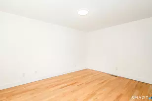 632a Old Knife Ln, Stratford, CT 06614 - Photo 22