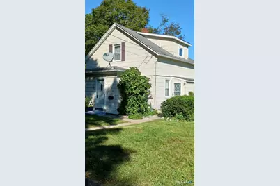 31 Hewitt Drive, Montville, CT 06382 - Photo 2