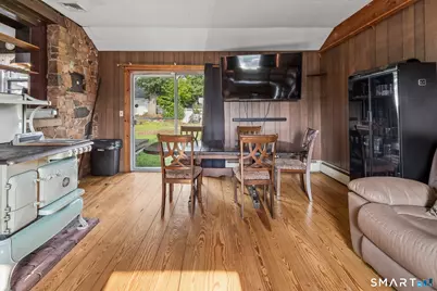 35 Sherman Terrace, North Haven, CT 06473 - Photo 10