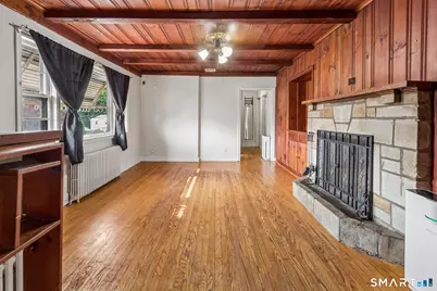 35 Sherman Terrace, North Haven, CT 06473 - Photo 6