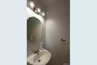 633 Danbury Road #22, Ridgefield, CT 06877 - Photo 14