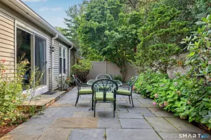 7 Bank St, New Canaan, CT 06840 - Photo 24