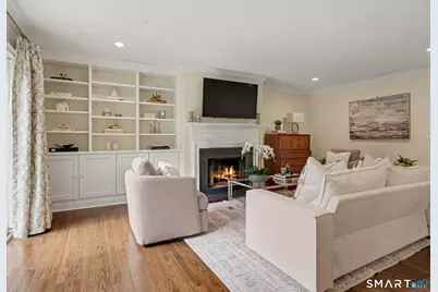 7 Bank Street, New Canaan, CT 06840 - Photo 6