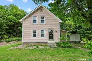 917 Hopewell Rd, Glastonbury, CT 06073 - Photo 2