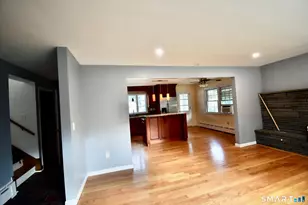 44 Endeavor St, Trumbull, CT 06611 - Photo 10