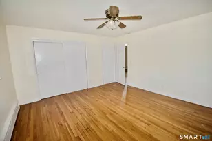44 Endeavor St, Trumbull, CT 06611 - Photo 18
