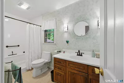 42 Linda Lane, New Fairfield, CT 06812 - Photo 16