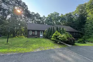 239 Old Farms Rd, Avon, CT 06001 - Photo 2