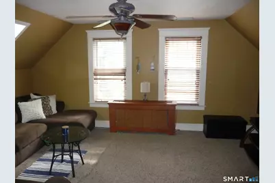 1045 Campbell Avenue, West Haven, CT 06516 - Photo 20