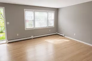 61-61A Graham Rd, East Hartford, CT 06118 - Photo 8