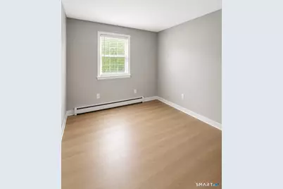 61-61A Graham Road, East Hartford, CT 06118 - Photo 4