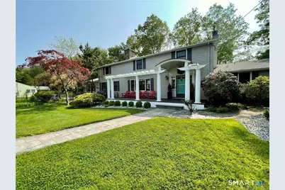 32 Tuxis Road, Madison, CT 06443 - Photo 2