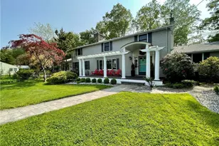32 Tuxis Rd, Madison, CT 06443 - Photo 2