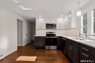 180 S Stone St, Suffield, CT 06093 - Photo 8
