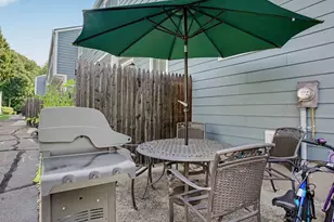 16 Donna Dr, Norwalk, CT 06854 - Photo 6