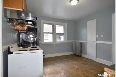 214 Quaker Lane South, West Hartford, CT 06119 - Photo 2