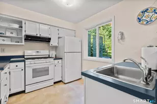 62 Featherbed Ln, Branford, CT 06405 - Photo 12