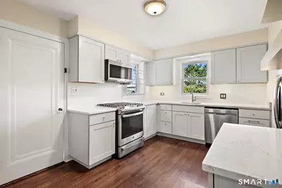 106 Henry Street #A, Greenwich, CT 06830 - Photo 4