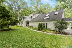 46 Fernwood Dr, Stamford, CT 06903 - Photo 4